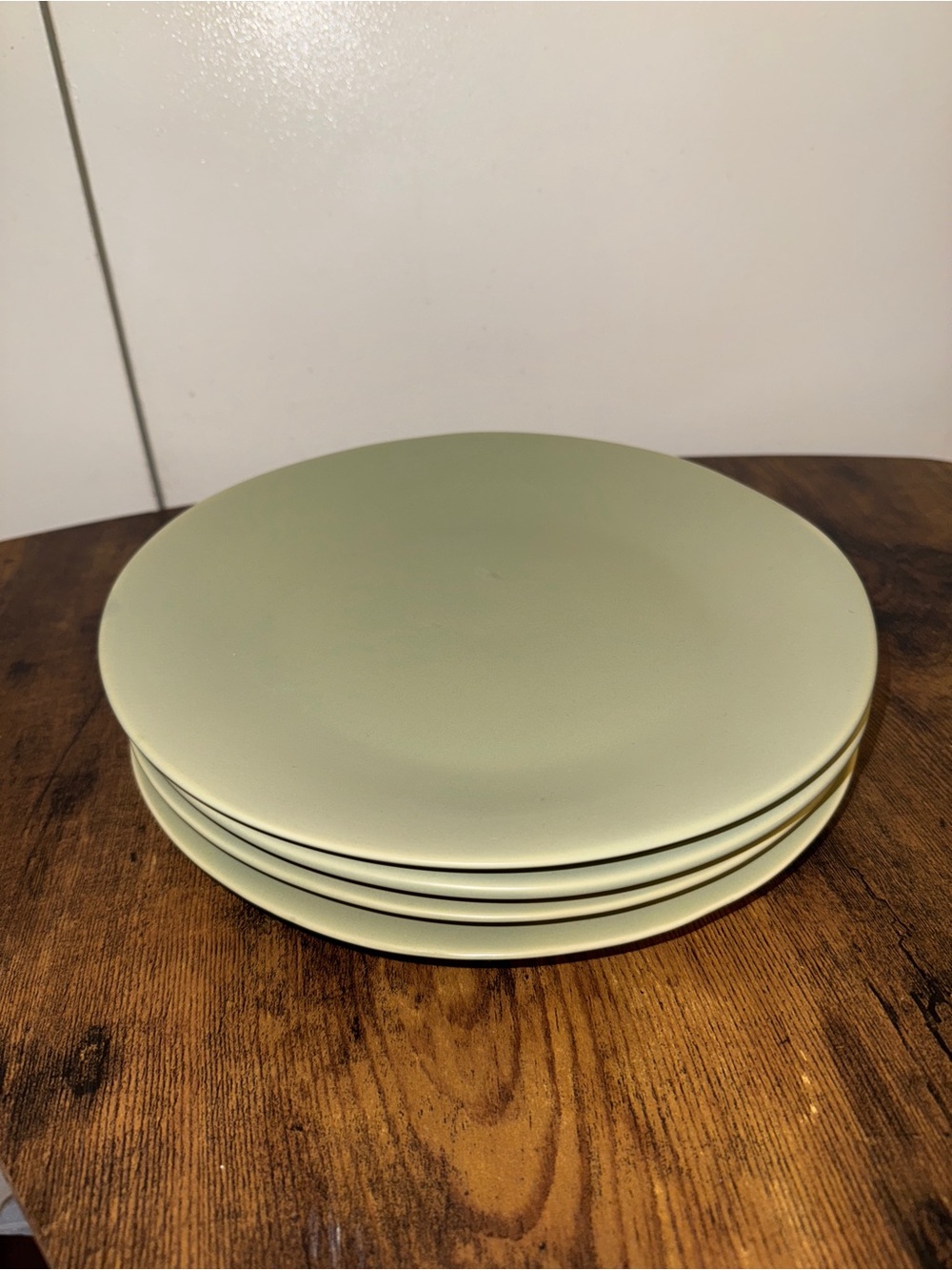 Threshold 4 green plates